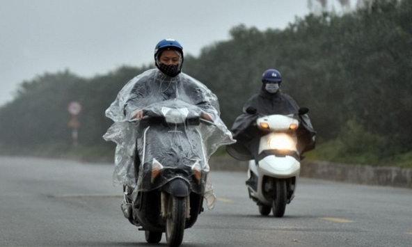 Hà Nội tiếp tục mưa phùn, sương mù và nồm ẩm