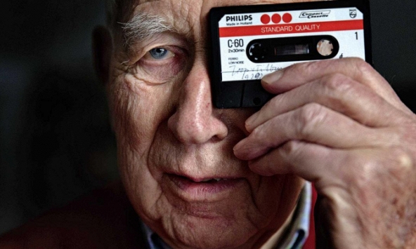 Vĩnh biệt 'cha đẻ' của băng cassette