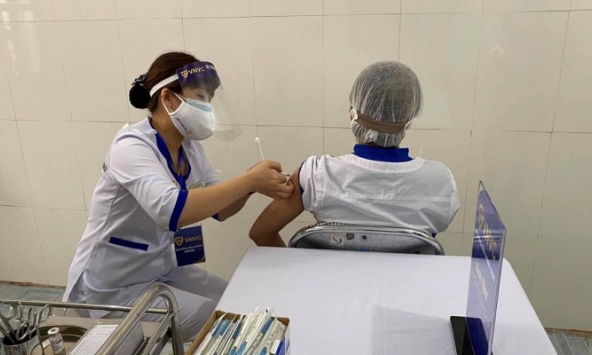 Bộ Y tế yêu cầu điều tra nguyên nhân các trường hợp tai biến nặng sau tiêm vaccine Covid-19