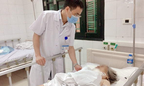 Cụ bà 87 tuổi bị nguy kịch do bị cho Bully hơn 30kg tấn công