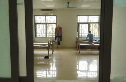 Bộ Y tế yêu cầu đình chỉ trưởng khoa và điều dưỡng trưởng của Bệnh viện Tâm thần Trung ương I