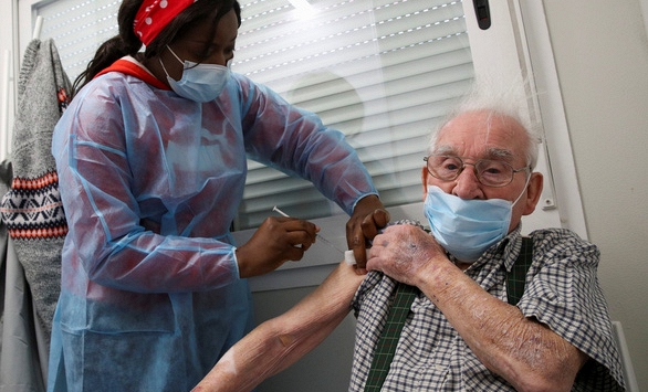  Chưa xác định mối liên hệ giữa chứng đông máu và vắc xin AstraZeneca