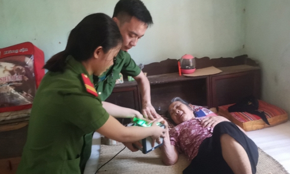 Thanh Hóa có đơn vị hoàn thành việc cấp thẻ CCCD gắn chíp điện tử đầu tiên trong cả nước