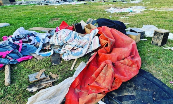 SVĐ Phú Thọ ngập rác dù liveshow Mỹ Tâm đã diễn ra được 1 tuần