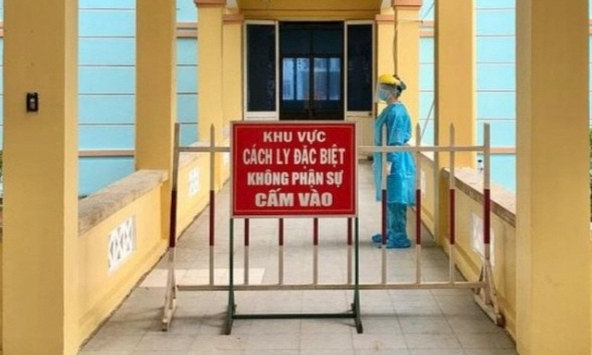 Cách ly hàng loạt lãnh đạo tỉnh Quảng Ngãi vì họp chung với cán bộ tỉnh là F1