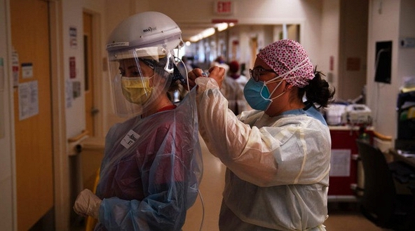 Hơn 60% y tá lưu động ở Mỹ muốn bỏ việc sau dịch bệnh