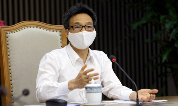 Phó Thủ tướng Vũ Đức Đam: Phải chuẩn bị phương án sẵn sàng cho tối thiểu 30.000 ca nhiễm