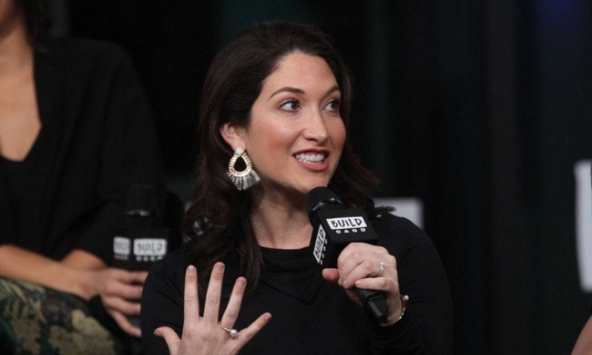 Randi Zuckerberg – người chị gái tài năng của ông chủ Facebook chỉ rót vốn vào công ty có phụ nữ trong ban điều hành.