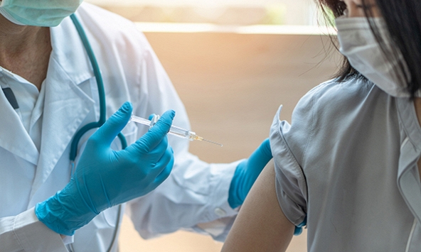 Tour du lịch Mỹ kết hợp tiêm vắc xin có nhiều e ngại về rủi ro