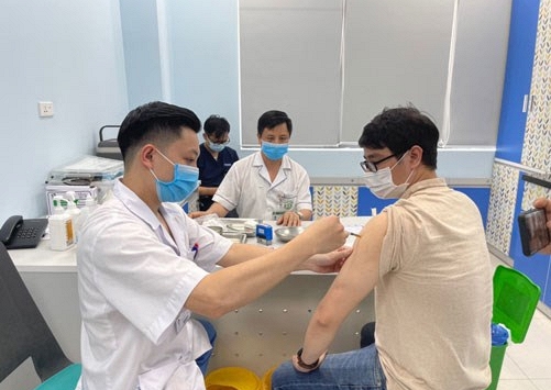 Những doanh nghiệp nào có thể tự đứng ra mua vaccine?