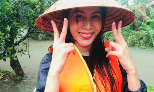 Thủy Tiên lên tiếng vụ chuyển nhầm tiền từ thiện 300.000 đồng thành 30 triệu đồng 