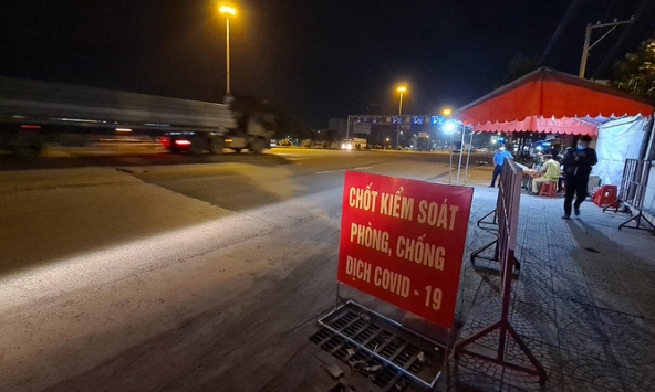 Đồng Nai cách ly người từ TP HCM, hàng chục nghìn lao động bị ảnh hưởng