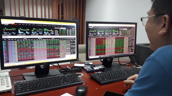 Thanh tra HoSE do để nghẽn lệnh giao dịch chứng khoán trong thời gian dài