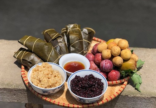 Mâm cúng Tết Đoan Ngọ mùng 5 tháng 5 gồm có những gì?