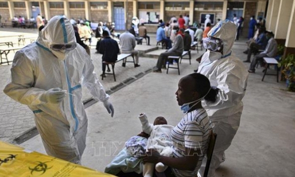 G7 ưu tiên phân phối vaccine phòng COVID-19 cho châu Phi