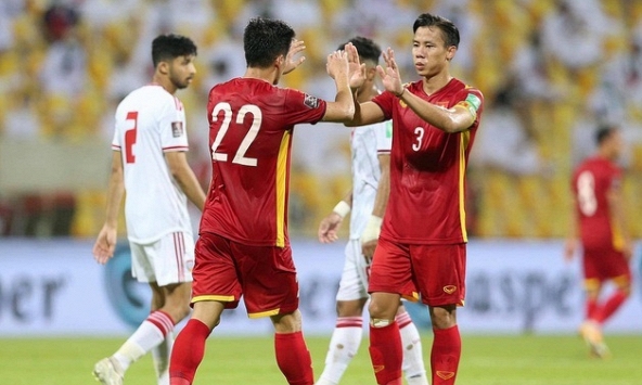 Báo Trung Quốc: Bóng đá Việt Nam đã vượt qua bóng đá Trung Quốc