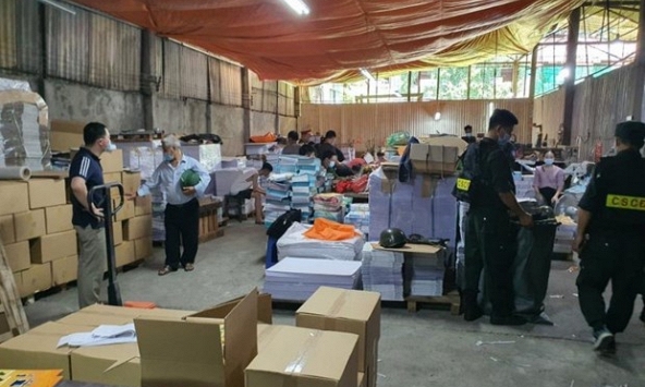 Phá đường dây in gần 3 triệu cuốn SGK giả, 15 kho ở khắp Hà Nội