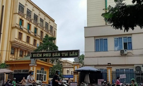 Thanh tra Bộ Y tế phê bình bác sĩ BV Phụ sản TW viết chữ xấu, viết tắt nhiều