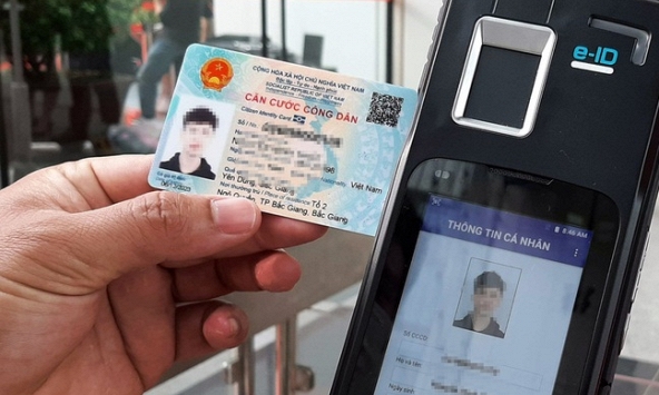 Bảo hiểm xã hội Việt Nam đề xuất dùng căn cước gắn chip thay thẻ bảo hiểm y tế