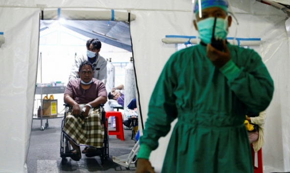 Hàng loạt quốc gia đồng loạt phong tỏa để ngăn chặn sự lây lan của biến chủng Delta