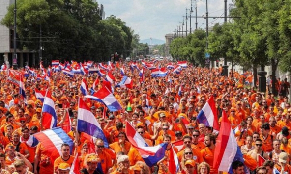 WHO cảnh báo làn sóng COVID-19 thứ ba tại châu Âu