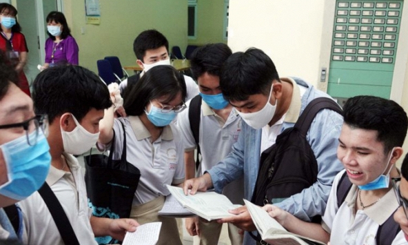 Ngay trong ngày thi tốt nghiệp THPT, thí sinh nghi mắc COVID-19 được xử lý thế nào?