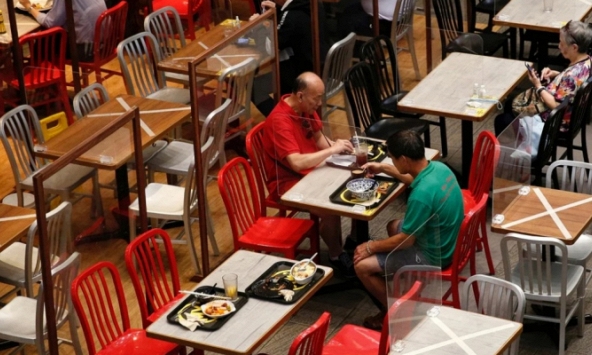 Hong Kong làm gì để dập 2 đỉnh dịch trong hơn 100 ngày?