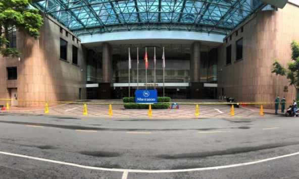 Khách sạn trăm tỷ tại thành phố du lịch điêu đứng