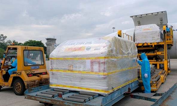 Pfizer cam kết 20 triệu liều vắc xin ngừa COVID-19 cho trẻ em Việt Nam từ 12-18 tuổi