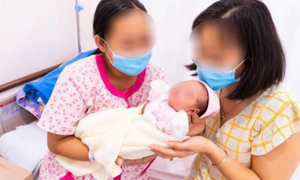 TPHCM: Em chồng mang thai hộ chị dâu hạ sinh bé gái 