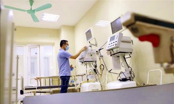 Bộ Y tế: Người dân không cần tích trữ bình oxy