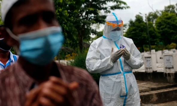 Nửa dân số Myanmar nhiễm covid-19, dự kiến 10 triệu người tử vong