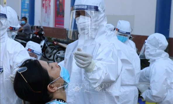 Giá một lần xét nghiệm COVID-19 theo quy định mới là bao nhiêu?