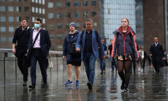 Ít nhất phải đến năm 2024 các quốc gia mới có đủ nguồn cung vaccine