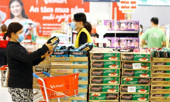 San sẻ nỗi lo, VinMart tặng gói bảo hiểm 'KHỎE MẠNH TRONG MÙA DỊCH' đến hàng triệu khách hàng trên toàn quốc