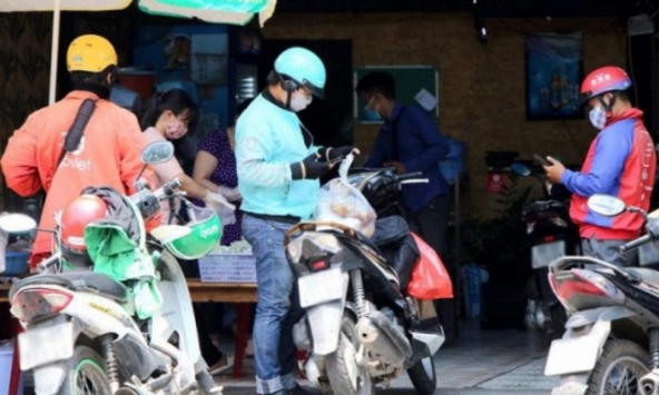 Hà Nội: Cho phép 700 shipper được giao hàng trong thời gian giãn cách