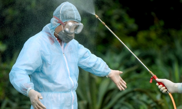 Bộ Y tế đề nghị các địa phương không phun khử khuẩn ngoài trời