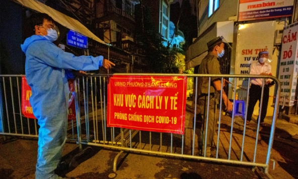 Hà Nội: 21 trường hợp dương tính Covid-19 liên quan đến công ty cung cấp thực phẩm 