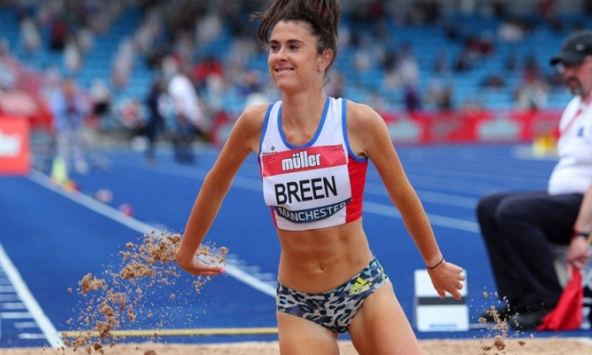  Tranh cãi gay gắt khi nữ vận động viên bị phê bình vì đồ thi đấu không phù hợp