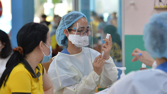 'Nếu tiêm chậm phải kỷ luật người có trách nhiệm tổ chức tiêm chủng'