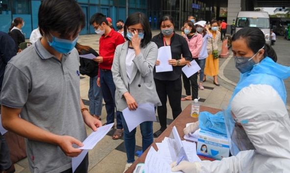 'Xét nghiệm trên diện rộng là giải pháp tốt nhất và duy nhất TP Hà Nội có thể thực hiện lúc này'