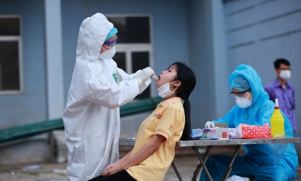 4 nhóm nguy cơ cao mắc COVID-19 được TP Hà Nội xét nghiệm gồm những ai?