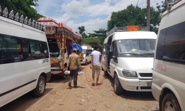 Nhòm 'cò” hỏa táng ngang nhiên hoạt động ở Bình Hưng Hòa