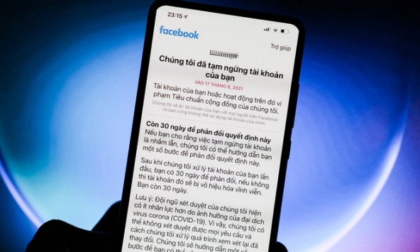 Hàng nghìn tài khoản Facebook của người Việt bị khóa vì chia sẻ video khiêu dâm