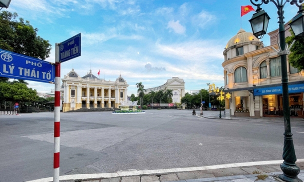 Hà Nội giãn cách xã hội đến ngày 6/9