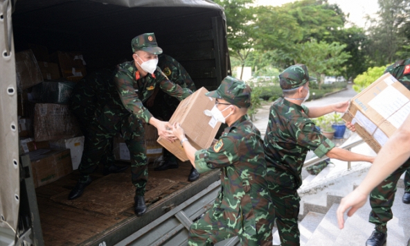 Quân đội sẵn sàng triển khai lực lượng hỗ trợ TP.HCM
