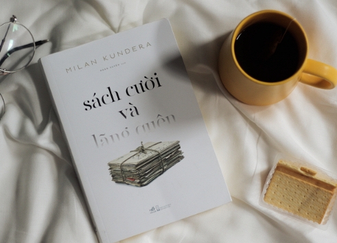 'Sách cười và lãng quên' –  Nắm bắt thế giới nội tâm của con người trong sự phi lý của đời sống