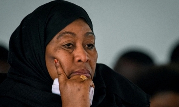 Nữ Tổng thống bị chỉ trích vì nói nữ cầu thủ ngực lép