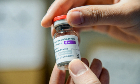 Đình chỉ 1 cán bộ phường liên quan đến vụ tiêm vắc xin COVID-19 'thần tốc' với giá 1 triệu