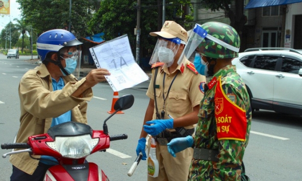 Hướng dẫn 11 vấn đề kiểm tra giấy đi đường tại TPHCM